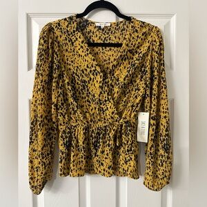 NWT Sage & Citrus Women’s Mustard Yellow/ Black Faux Wrap Blouse Size M